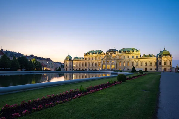 Viena Áustria Maio 2018 Palácio Museu Belvedere Noite Viena Áustria — Fotografia de Stock