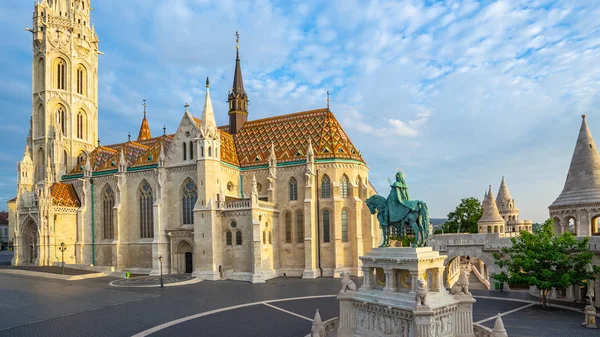 Fisherman Bastion Matthias Church Budapest Hungary — Stock Photo, Image