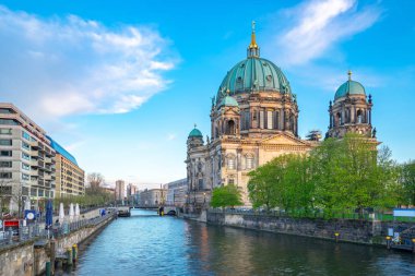 Berliner Dom Berlin City, Müze Adası Mitte ilçesinde Almanya'ya.