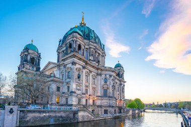 Berliner Dom Berlin City, Müze Adası Mitte ilçesinde Almanya'ya.