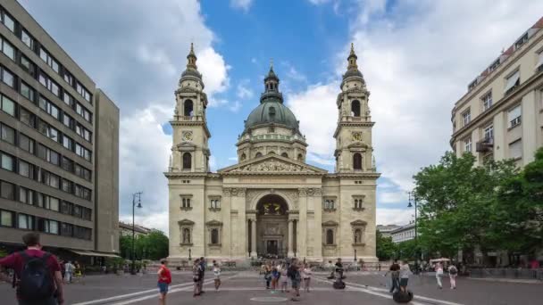 匈牙利布达佩斯 2018年5月10日 匈牙利布达佩斯市圣斯蒂芬大教堂时间间隔 — 图库视频影像