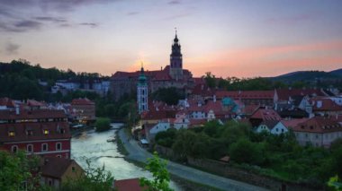 Cesky Krumlov tarihi kent Çek Cumhuriyeti günde gece zaman atlamalı için