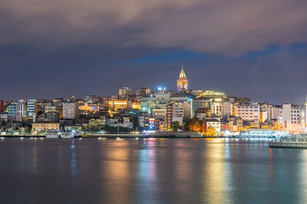 Galata Tower Night Met Istanbul City Istanboel Turkije — Stockfoto