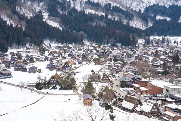 Vista aérea de pueblos históricos Shirakawago en Gifu, Japón — Foto de Stock