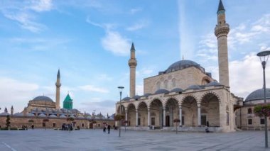 Konya'da Mevlana Müzesi ve Selimiye Camii ile zaman aşımı
