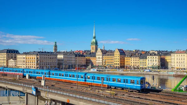 Стокгольм міський пейзаж з поїзда в місті Стокгольмі, Швеція — стокове фото