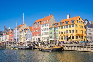 Nyhavn Kopenhag, Danimarka'da sahil, kanal ve eğlence bölgesi