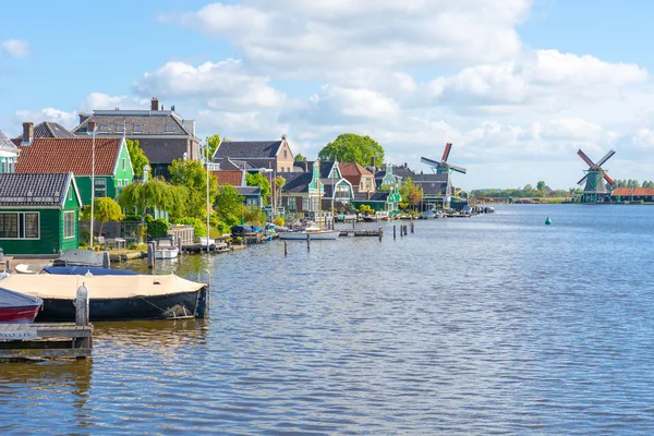 Zaandijk 'in Gortershoek manzarası Hollanda Zaandam yakınlarında