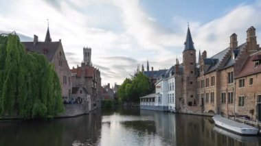 Bruges şehir silueti zaman atlamalı video Bruges, Belçika.