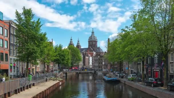 オランダのアムステルダム市にある聖ニコラス教会 — ストック動画