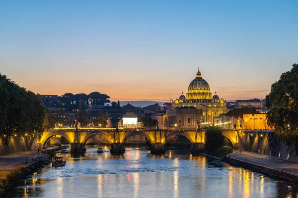 Vatikánský Panorama Města Výhledem Řeku Tiber Římě Itálie — Stock fotografie