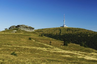 Praded Mountain Moravya en yüksek dağıdır, Peter'ın taş Ulusal Doğa rezerv Praded parçasıdır.