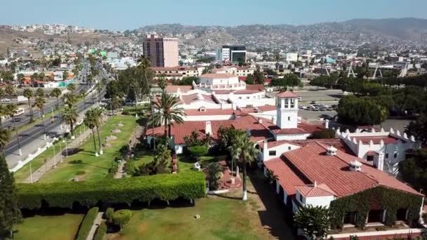 Aerial Shot Hotel Riviera Del Pacfico Ensenada Baja California — Stockvideo