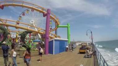 Santa Monica Pier Los Angeles tema parkı