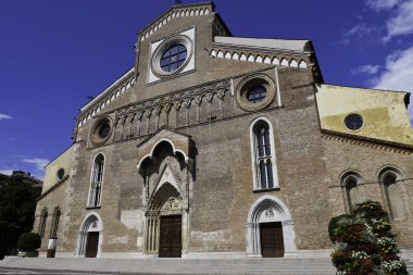 Udine Merkezi (Duomo di Santa Maria Annunziata Roma Katolik Kilisesi'nin geniş açılı görünüş)