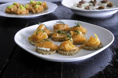 somon füme ve dereotu ile meze