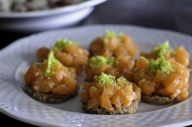 meze somon füme ve limon ile