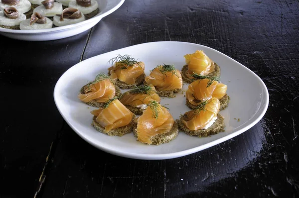 somon füme ve dereotu ile meze