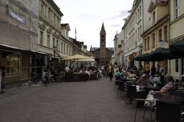 14 Haziran 2009-berlin-Almanya-görünümlerini Potsdam küçük kasaba Berlin sokaklarında