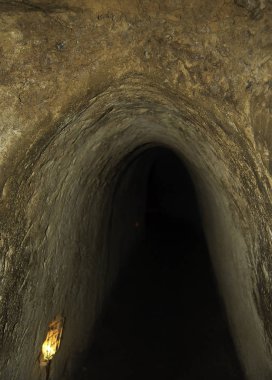 Cu Chi tünelleri tünelleri, saigon şehir dışında bulunan bir büyük undreground netword vardır