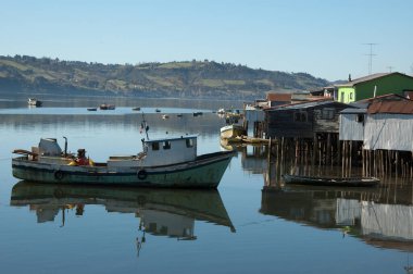 29 Eylül 2009 - Catro - Şili - Şili 'de Şili yarımadasında yer alan Castro şehrindeki evler