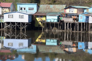 29 Eylül 2009 - Şili - Şili Evleri Şili 'nin Chilo yarımadasında yer alan Castro şehrinde yer almaktadır.