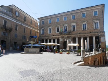 16 Ağustos 2020-urbino-italy-Piazza della the Urbino