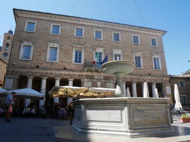 16 Ağustos 2020-urbino-italy-Piazza della the Urbino