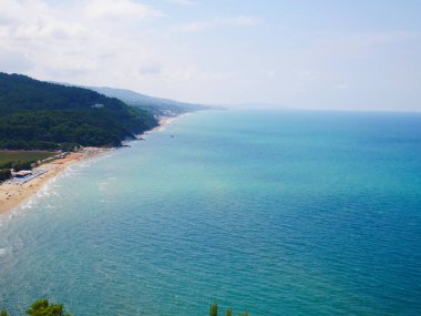 Puglia 'daki Gargano' nun muhteşem plajlarının en üst görüntüsü.