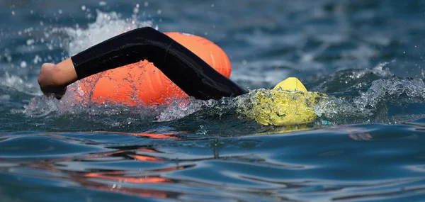 Υπεραστικές Κολύμπι Μαραθώνιου Κολυμβητή Δράση — Φωτογραφία Αρχείου