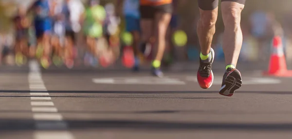 Maraton Běh Závod Lidé Nohy Městské Silnici — Stock fotografie