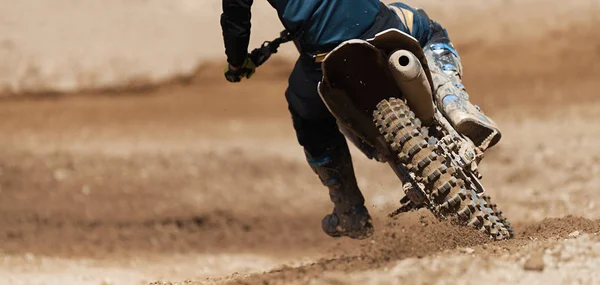 Motocross Piloto Acelerando Velocidade Pista Dirigindo Corrida Motocross — Fotografia de Stock