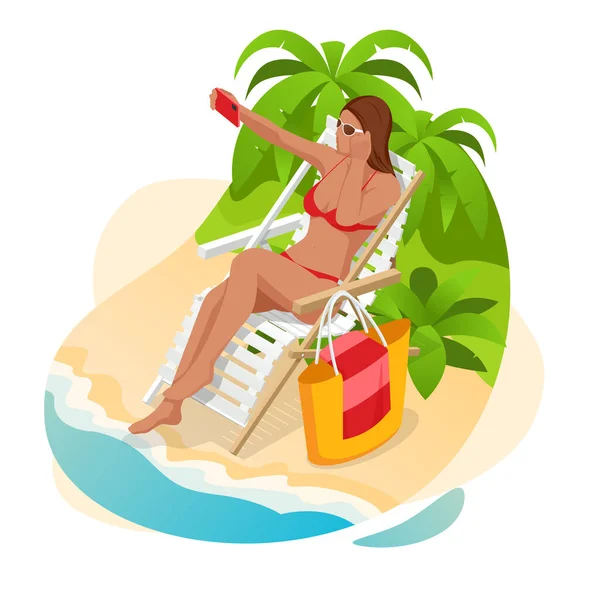 Його банер літнього часу. Літня розкішна відпустка. Ізометрична красива дівчина в купальнику сидить на пляжному стільці і приймає селфі на фоні моря — стоковий вектор