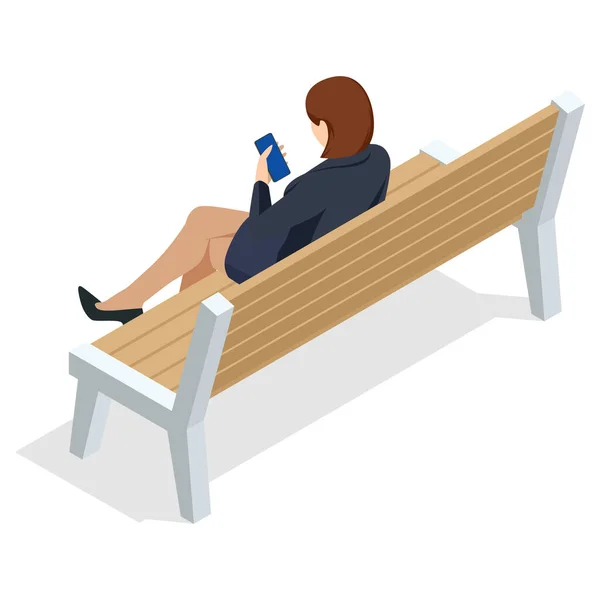 Изометрическая молодая женщина сидит на скамейке со смартфоном и болтает или зум, вид сзади, изолированный на белом фоне — стоковый вектор