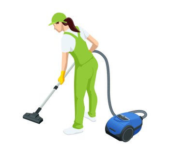 Beyaz arka planda izole edilmiş çeşitli tipte elektrikli süpürgesi olan Isome 'lı bir kadın. Yıkama ve Temizleme servisi konsepti. Dezenfeksiyon ve temizlik.