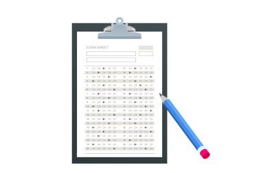 Öğrenci sınav sınav cevap kağıdını bir kalemle dolduruyor. Okul ve Eğitim. Cevaplı test skoru sayfası