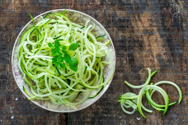 Courgette Spaghetti Courgettes Râpées Dans Bol Vue Sur Dessus — Photo