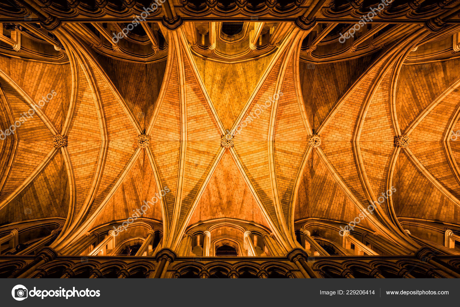 London February 2017 View Ceiling Southwark Cathedral Built