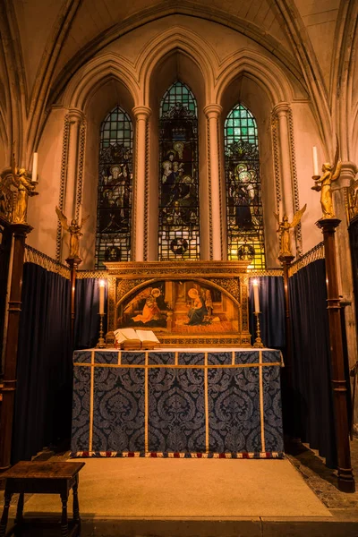 London February 2017 Interior View Southwark Cathedral Built Gothic Style — Stock Photo, Image