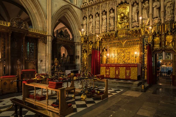 London February 2017 Interior View Southwark Cathedral Built Gothic Style — Stock Photo, Image