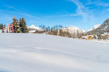 Seefeld, Avusturya - 12 Ocak 2019: Seefeld in Tirol Innsbruck yaklaşık 17 km bulunan Avusturya Bu kış spor binaları için bilinen en popüler turistik merkezlerinden biridir