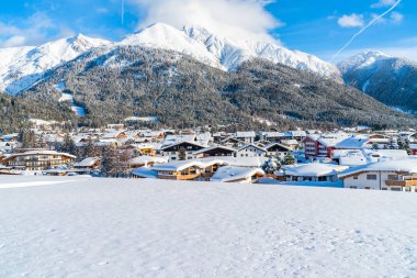Seefeld, Avusturya - 12 Ocak 2019: Seefeld in Tirol Innsbruck yaklaşık 17 km bulunan Avusturya Bu kış spor binaları için bilinen en popüler turistik merkezlerinden biridir