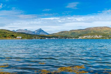 Troms İlçesi 'nde Kvaloya Adası 'nda Eidkjosen görünümü, Norveç