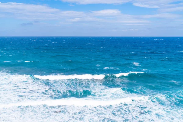 Vew Aegean Sea Waves Crushing Aginst Shore Santorini Landscape Grecia —  Fotos de Stock