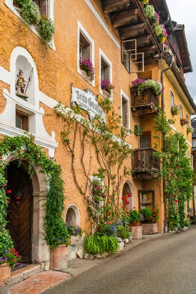 Hallstatt Oesterreich Juli 2019 Hallstatt Ein Ort Hallstatter See Salzkammergut — Stockfoto