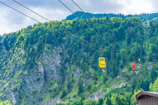 Gilgen Österrike Juli 2019 Seilbahn Linbana Tar Besökare Till Toppen — Stockfoto