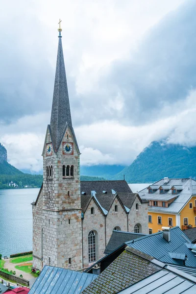 Biserica Evanghelică Neo Gotică Din Hallstatt Lacul Hallstatter Din Regiunea — Fotografie, imagine de stoc