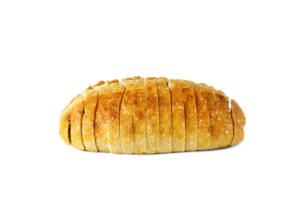 Een Brood Van Gesneden Zuurdesem Brood Geïsoleerd Witte Achtergrond — Stockfoto