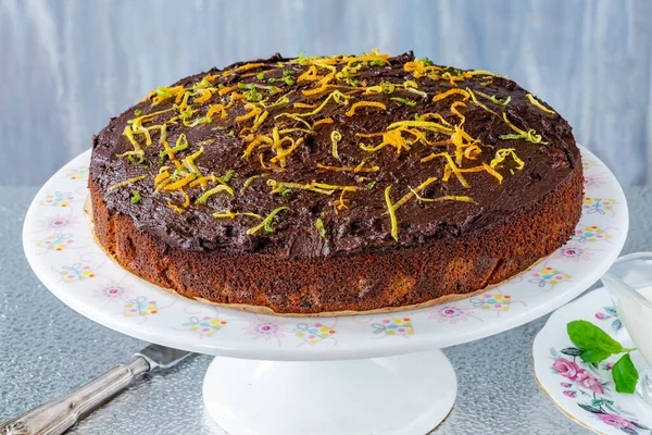 Oranje Maanzaad Cake Met Chocolade Ganache — Stockfoto