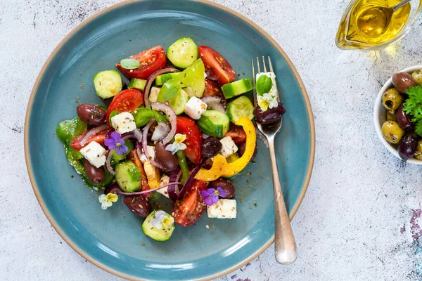 Salată Grecească Tradițională Legume Proaspete Brânză Feta Idee Alimentară Sănătoasă — Fotografie, imagine de stoc